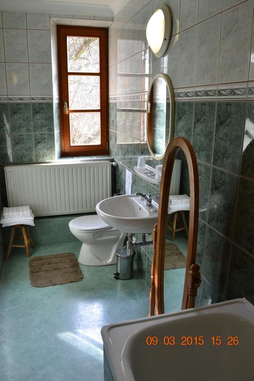 רושהוט Auberge Au Naturel Des Ardennes מראה חיצוני תמונה